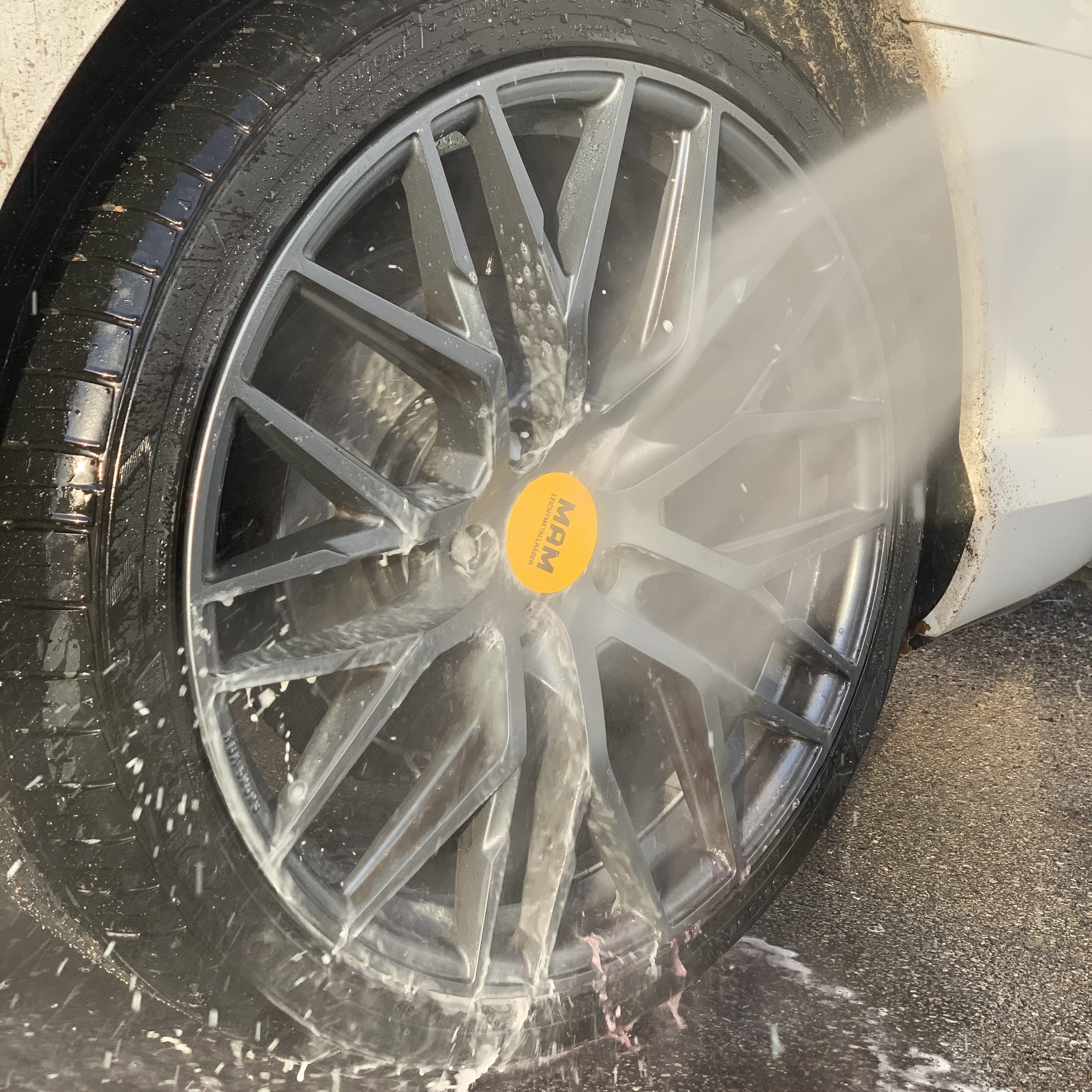Meguiars Ultimate Wheel Cleaner Syrefri Fälgrengöring (710 ml)