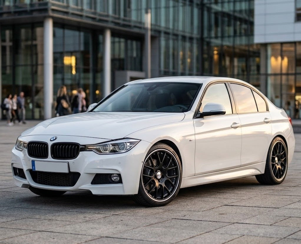 BMW 3-serie på sorte alufælge